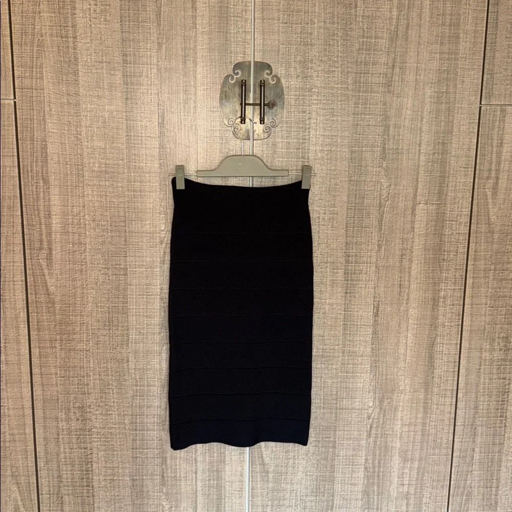 BCBGMaxAzria Black‎ Midi Skirt